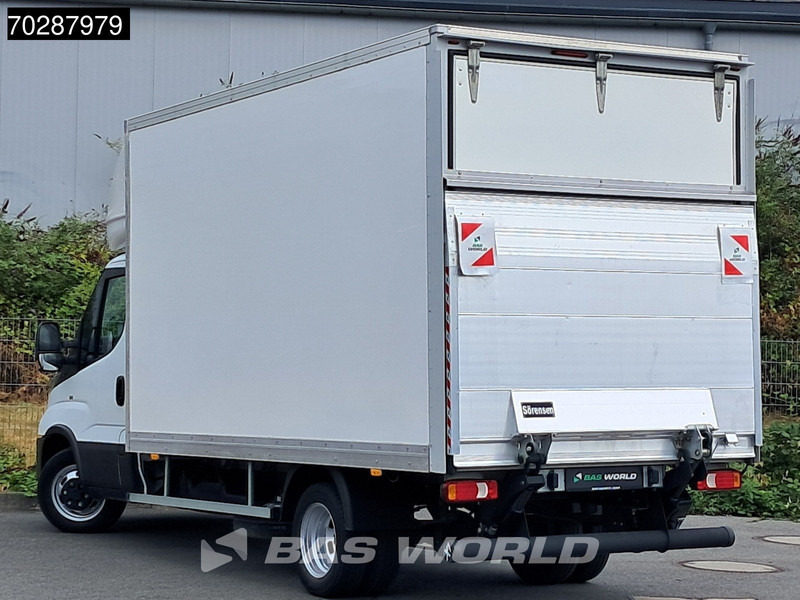 Iveco Daily 35C16 3.0L Ladebordwand Koffer Doppelbereifung Klima Tempomat 160PS Euro6 20m3 A/C Cruise control - Dobozos kisteherautó: 5 kép. Iveco Daily 35C16 3.0L Ladebordwand Koffer Doppelbereifung Klima Tempomat 160PS Euro6 20m3 A/C Cruise control - Dobozos kisteherautó: 5 kép.