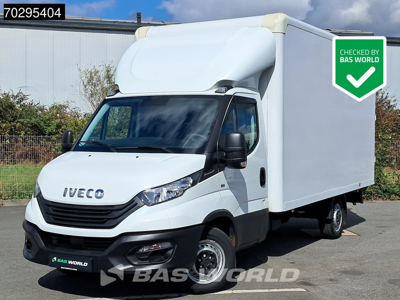 Iveco Daily 35S16 Automatik Kastenwagen Hintertüren 160PS Klimaanlage Kamera Euro6 Möbelkasten 21m3 A/C - Dobozos kisteherautó: 1 kép. Iveco Daily 35S16 Automatik Kastenwagen Hintertüren 160PS Klimaanlage Kamera Euro6 Möbelkasten 21m3 A/C - Dobozos kisteherautó: 1 kép.
