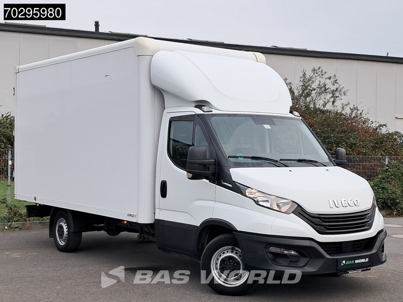 Iveco Daily 35S16 Automatik Kastenwagen Hintertüren 160PS Klimaanlage Kamera Euro6 Möbelkasten A/C - Dobozos kisteherautó: 2 kép. Iveco Daily 35S16 Automatik Kastenwagen Hintertüren 160PS Klimaanlage Kamera Euro6 Möbelkasten A/C - Dobozos kisteherautó: 2 kép.