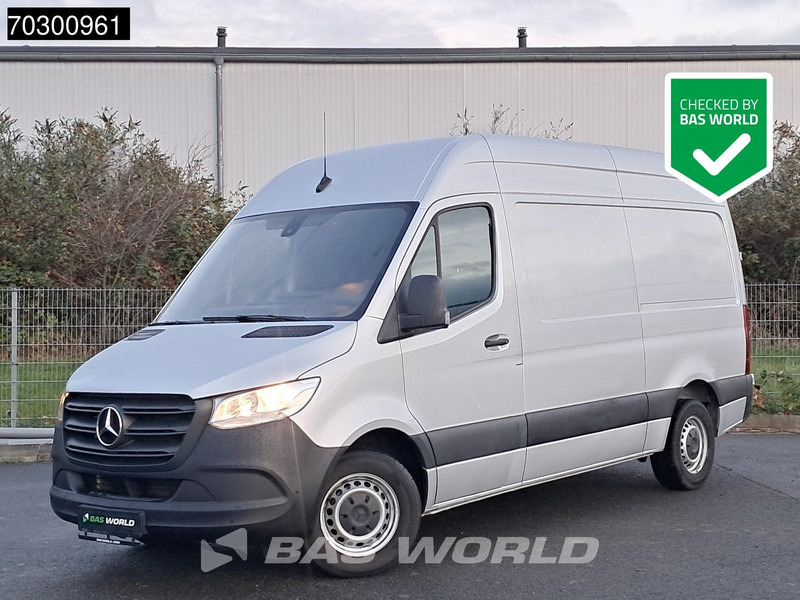 Mercedes-Benz Sprinter 315 CDI Automatik L2H2 150PS Klima Kamera Parkensensoren MBUX CarPlay Euro6 L2 A/C - Kis furgon: 1 kép. Mercedes-Benz Sprinter 315 CDI Automatik L2H2 150PS Klima Kamera Parkensensoren MBUX CarPlay Euro6 L2 A/C - Kis furgon: 1 kép.