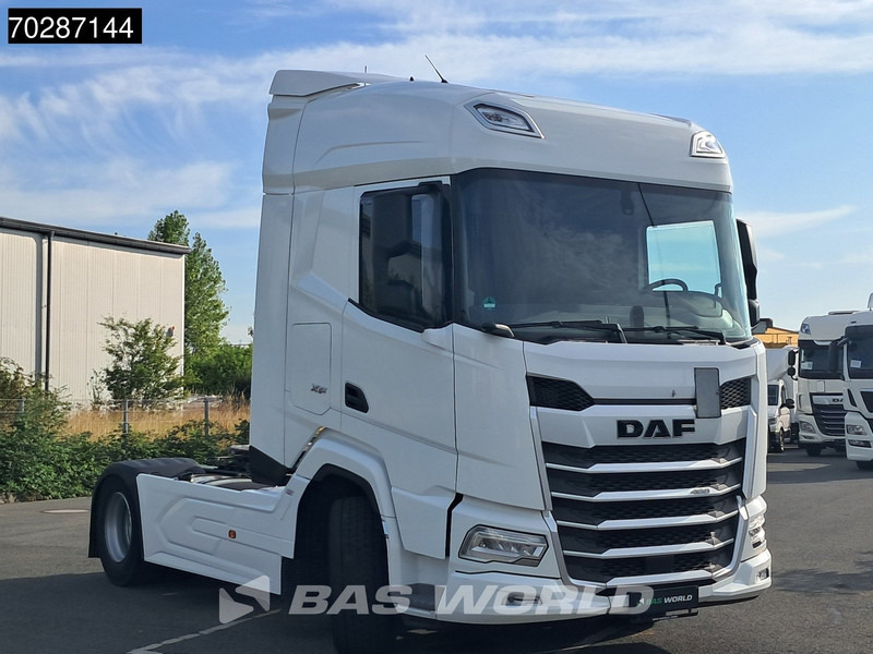 DAF NXF 4X2 2xTanks ACC LED Euro 6 - Nyergesvontató: 3 kép. DAF NXF 4X2 2xTanks ACC LED Euro 6 - Nyergesvontató: 3 kép.