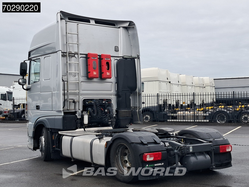 DAF XF 480 4X2 Retarder Mega Standairco 2xTanks ACC Euro 6 - Nyergesvontató: 2 kép. DAF XF 480 4X2 Retarder Mega Standairco 2xTanks ACC Euro 6 - Nyergesvontató: 2 kép.