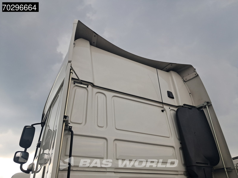 DAF XF 480 4X2 SSC Retarder 2xTanks ACC Standklima Euro 6 - Nyergesvontató: 2 kép. DAF XF 480 4X2 SSC Retarder 2xTanks ACC Standklima Euro 6 - Nyergesvontató: 2 kép.