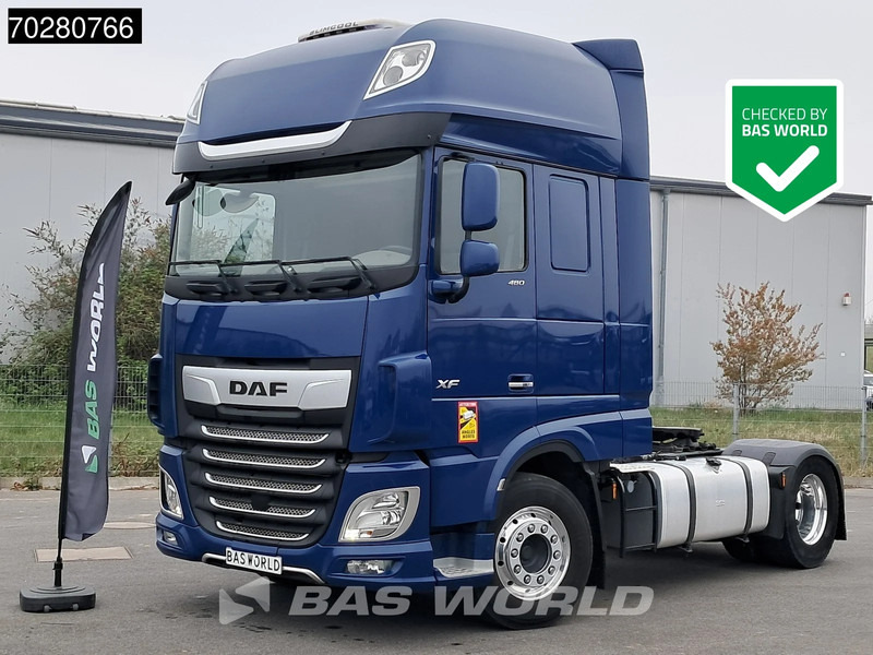 DAF XF 480 4X2 SSC Retarder PTO Standklima Alcoa's Navi ACC LED - Nyergesvontató: 1 kép. DAF XF 480 4X2 SSC Retarder PTO Standklima Alcoa's Navi ACC LED - Nyergesvontató: 1 kép.