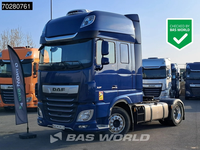 DAF XF 480 4X2 SSC Retarder PTO Standklima Alcoa's Navi ACC LED - Nyergesvontató: 1 kép. DAF XF 480 4X2 SSC Retarder PTO Standklima Alcoa's Navi ACC LED - Nyergesvontató: 1 kép.