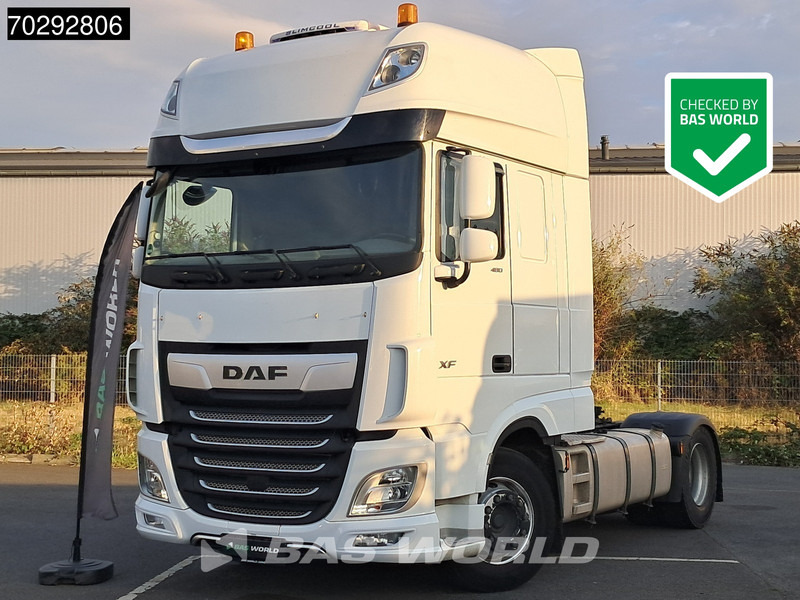 DAF XF 480 4X2 SSC Retarder Standklima LED ACC Euro 6 - Nyergesvontató: 1 kép. DAF XF 480 4X2 SSC Retarder Standklima LED ACC Euro 6 - Nyergesvontató: 1 kép.
