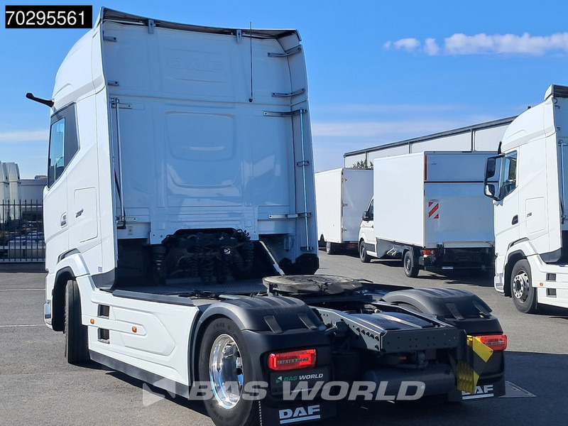 DAF XG+ 530 4X2 Retarder 2xTanks ACC Standklima Euro 6 - Nyergesvontató: 2 kép. DAF XG+ 530 4X2 Retarder 2xTanks ACC Standklima Euro 6 - Nyergesvontató: 2 kép.