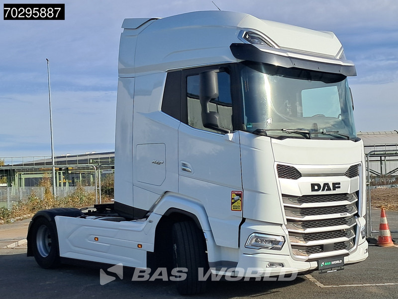 DAF XG+ 530 4X2 Retarder 2xTanks ACC Standklima - Nyergesvontató: 3 kép. DAF XG+ 530 4X2 Retarder 2xTanks ACC Standklima - Nyergesvontató: 3 kép.