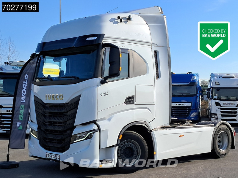 Iveco S-Way 490 4X2 Retarder 2x Tanks LED ACC - Nyergesvontató: 1 kép. Iveco S-Way 490 4X2 Retarder 2x Tanks LED ACC - Nyergesvontató: 1 kép.