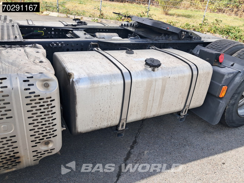 Iveco Stralis 480 4X2 Mega 2xTanks Euro 6 - Nyergesvontató: 5 kép. Iveco Stralis 480 4X2 Mega 2xTanks Euro 6 - Nyergesvontató: 5 kép.