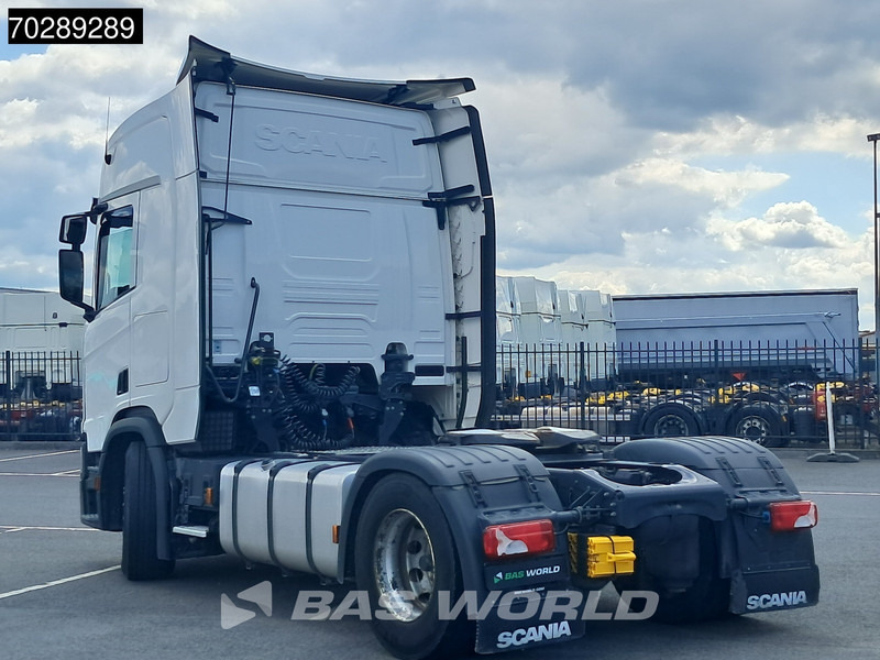 Scania R450 4X2 Retarder 2xTanks Hydrauliek Navi ACC LED Euro 6 - Nyergesvontató: 2 kép. Scania R450 4X2 Retarder 2xTanks Hydrauliek Navi ACC LED Euro 6 - Nyergesvontató: 2 kép.