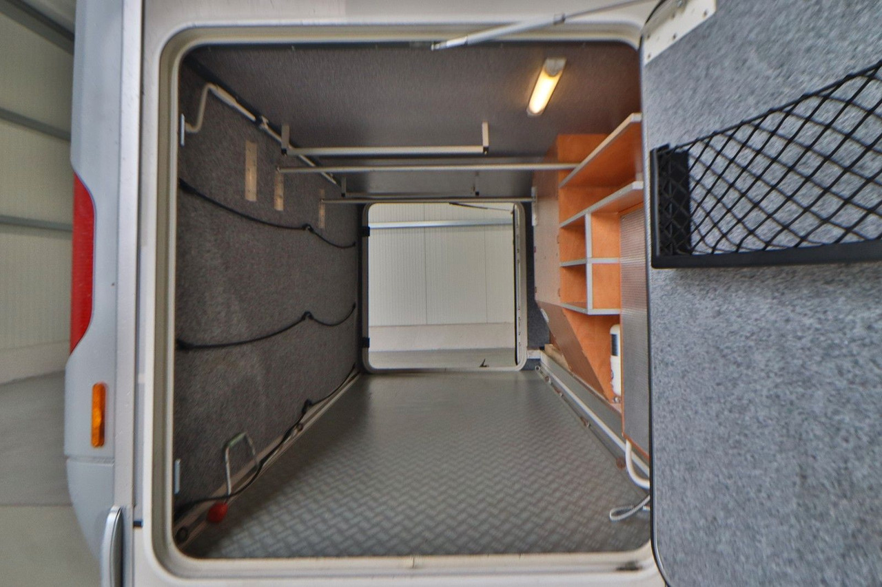 Carthago Chic C-Line T4.3-AUTOMATIK-EINZELBETTEN-GARAGE - Félintegrált lakóautó: 5 kép. Carthago Chic C-Line T4.3-AUTOMATIK-EINZELBETTEN-GARAGE - Félintegrált lakóautó: 5 kép.