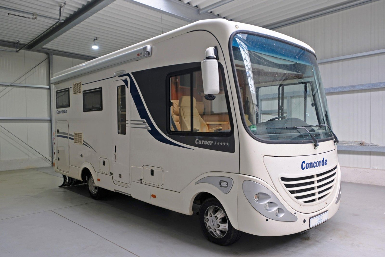 Concorde Carver I 692 H/Automatik/Festbett+Hubbett/Solar - Integrált lakóautó: 1 kép. Concorde Carver I 692 H/Automatik/Festbett+Hubbett/Solar - Integrált lakóautó: 1 kép.