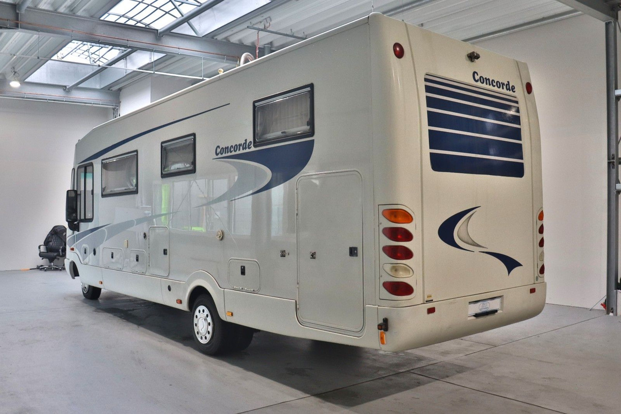 Concorde Charisma I 880 F/Automatik/Festbett/Klima/Solar Concorde Charisma I 880 F/Automatik/Festbett/Klima/Solar - Integrált lakóautó: 3 kép. Concorde Charisma I 880 F/Automatik/Festbett/Klima/Solar Concorde Charisma I 880 F/Automatik/Festbett/Klima/Solar - Integrált lakóautó: 3 kép.