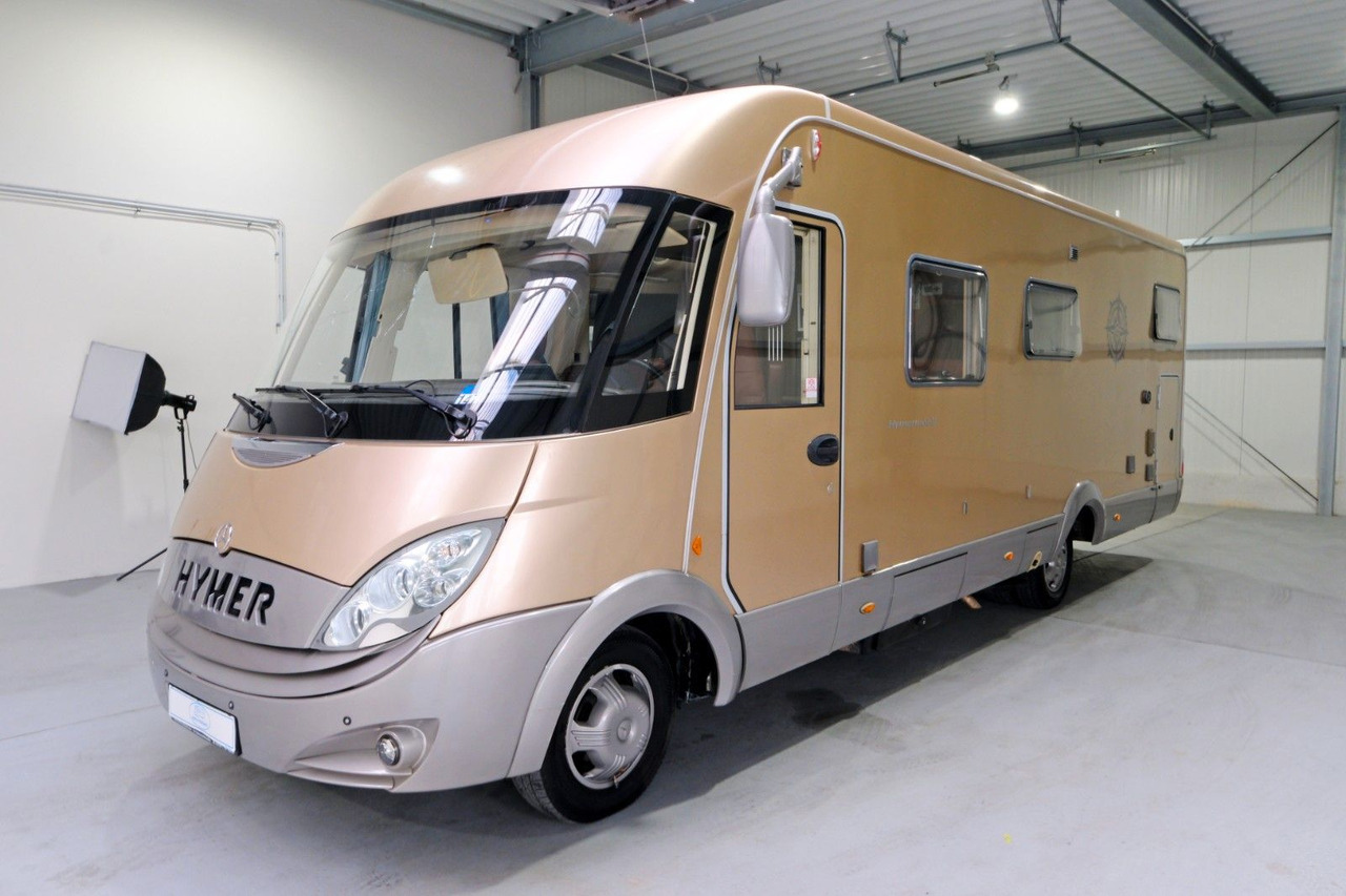 HYMER / ERIBA / HYMERCAR S 800/Automatik/Festbett+Hubbett/Klima/Solar/AHK HYMER / ERIBA / HYMERCAR S 800/Automatik/Festbett+Hubbett/Klima/Solar/AHK - Integrált lakóautó: 4 kép. HYMER / ERIBA / HYMERCAR S 800/Automatik/Festbett+Hubbett/Klima/Solar/AHK HYMER / ERIBA / HYMERCAR S 800/Automatik/Festbett+Hubbett/Klima/Solar/AHK - Integrált lakóautó: 4 kép.