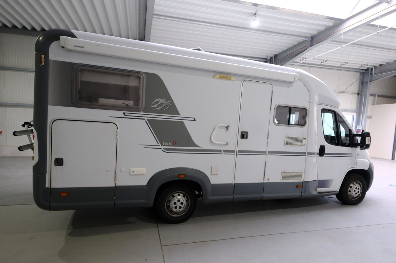 Knaus Van TI 600 ME/Einzelbetten/Garage/Klima/Solar - Félintegrált lakóautó: 5 kép. Knaus Van TI 600 ME/Einzelbetten/Garage/Klima/Solar - Félintegrált lakóautó: 5 kép.