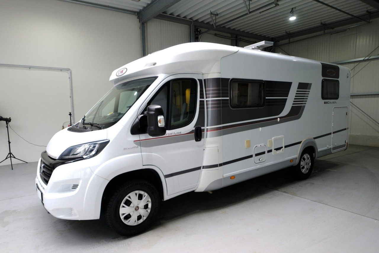 LMC Cruiser T 681 G/Einzelbetten/Garage/PREISKNALLER - Félintegrált lakóautó: 2 kép. LMC Cruiser T 681 G/Einzelbetten/Garage/PREISKNALLER - Félintegrált lakóautó: 2 kép.
