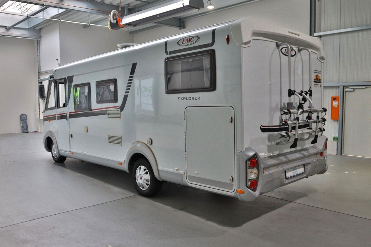 LMC Explorer I 675 G SportLine/Einzelbetten+Hubbett LMC Explorer I 675 G SportLine/Einzelbetten+Hubbett - Integrált lakóautó: 3 kép. LMC Explorer I 675 G SportLine/Einzelbetten+Hubbett LMC Explorer I 675 G SportLine/Einzelbetten+Hubbett - Integrált lakóautó: 3 kép.