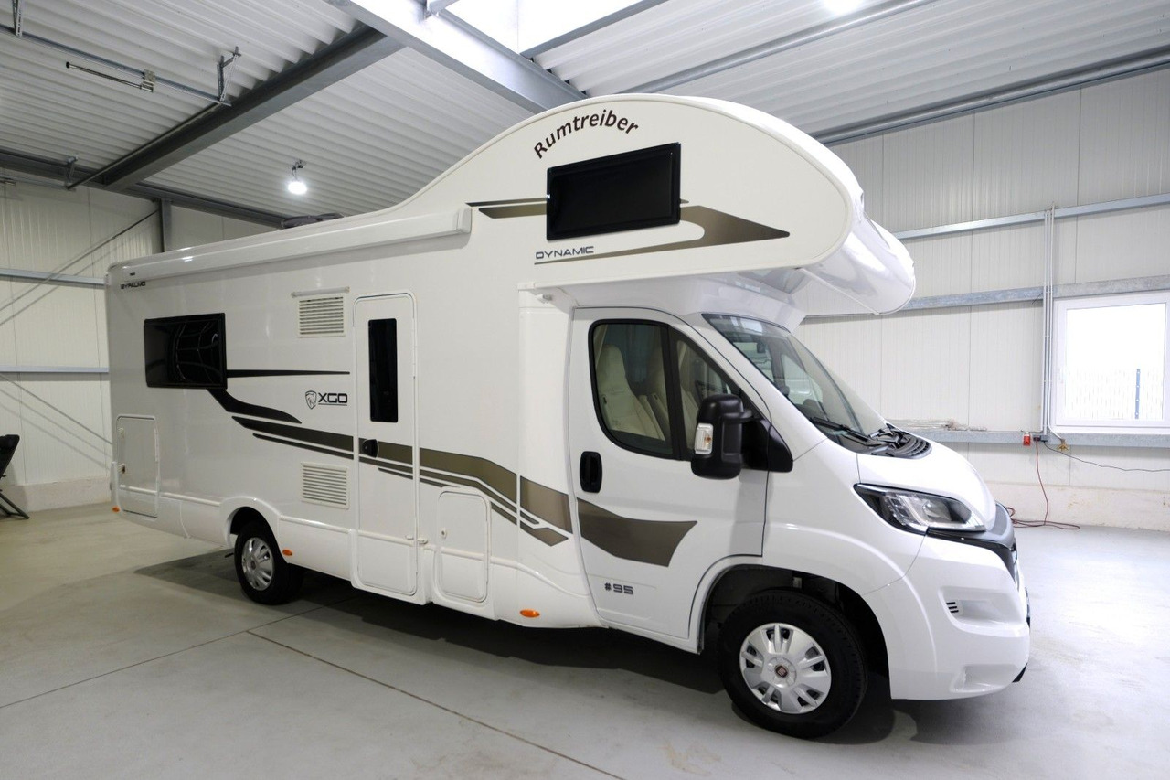 XGO Dynamic 95/1.Hand/Einzelbetten/2xKlima/Garage - Alkóvos lakóautó: 2 kép. XGO Dynamic 95/1.Hand/Einzelbetten/2xKlima/Garage - Alkóvos lakóautó: 2 kép.