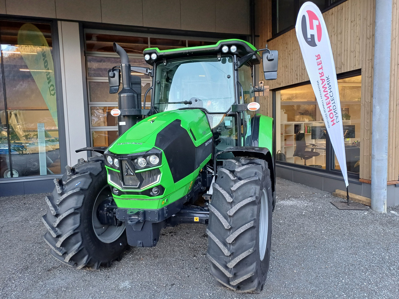 Deutz-Fahr 5105 Premium (20575) - Traktor: 2 kép. Deutz-Fahr 5105 Premium (20575) - Traktor: 2 kép.