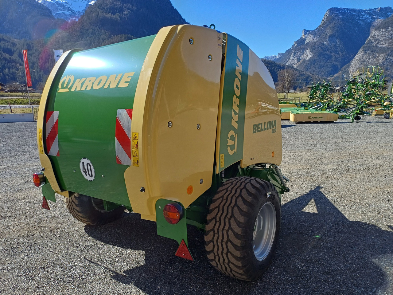 Krone Bellima F 130 (22945) - Bálázó: 4 kép. Krone Bellima F 130 (22945) - Bálázó: 4 kép.