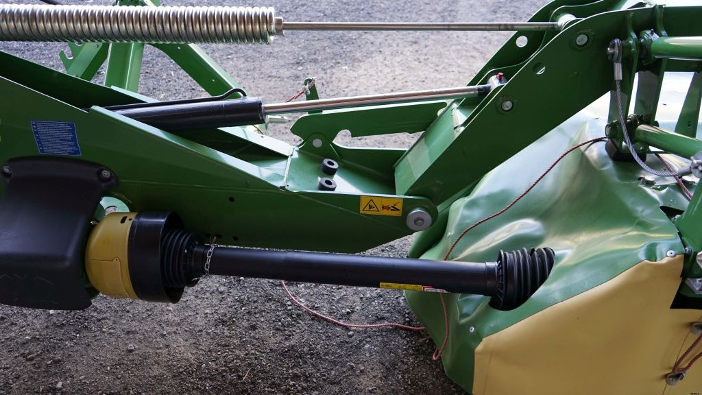Krone EasyCut R 320 (20704) - Fűkasza: 4 kép. Krone EasyCut R 320 (20704) - Fűkasza: 4 kép.