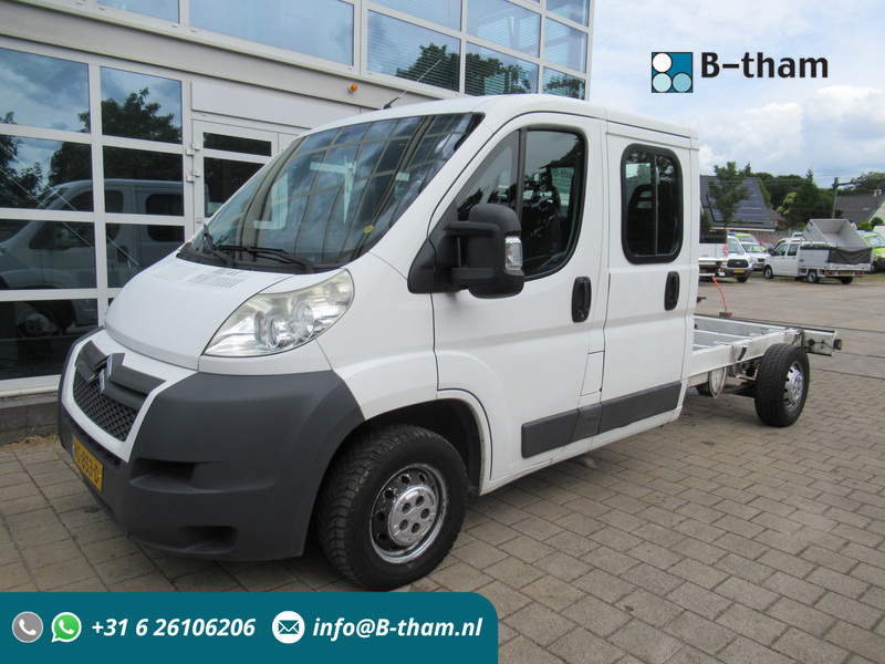 Citroën Jumper 35 2.2HDi 96KW L3 DOKA Dubbelcabine Chassis - Alvaz teherautó, Duplakabinos kisteherautó: 1 kép. Citroën Jumper 35 2.2HDi 96KW L3 DOKA Dubbelcabine Chassis - Alvaz teherautó, Duplakabinos kisteherautó: 1 kép.