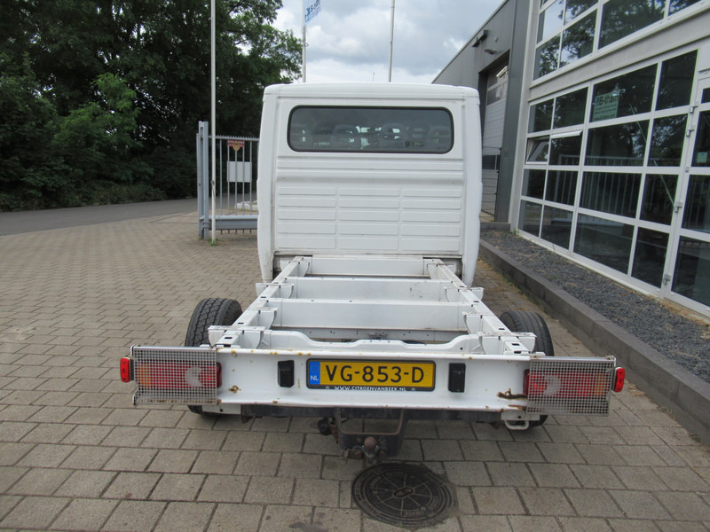 Citroën Jumper 35 2.2HDi 96KW L3 DOKA Dubbelcabine Chassis - Alvaz teherautó, Duplakabinos kisteherautó: 3 kép. Citroën Jumper 35 2.2HDi 96KW L3 DOKA Dubbelcabine Chassis - Alvaz teherautó, Duplakabinos kisteherautó: 3 kép.