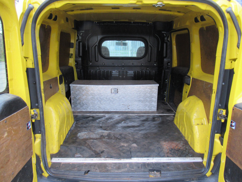 Kis furgon Fiat Dobló Cargo 1.3 M-Jet 66KW SX Airco - Klima ! Orig. KM !: 5 kép.