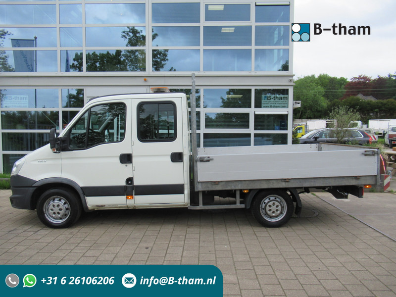 Iveco Daily 29L13 2.3HPi 93KW 345 DOKA Dubbelcabine - Platós kisteherautó, Duplakabinos kisteherautó: 1 kép. Iveco Daily 29L13 2.3HPi 93KW 345 DOKA Dubbelcabine - Platós kisteherautó, Duplakabinos kisteherautó: 1 kép.