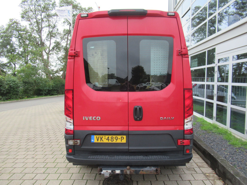 Iveco Daily 35C15V 3.0 352 H3 L NIDO DIN Standverw. - Dobozos kisteherautó: 5 kép. Iveco Daily 35C15V 3.0 352 H3 L NIDO DIN Standverw. - Dobozos kisteherautó: 5 kép.