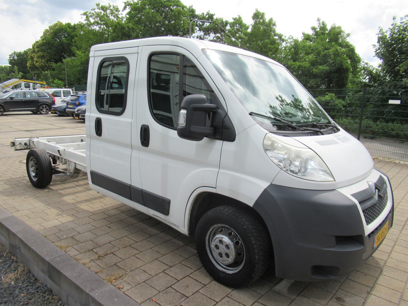 Citroën Jumper 35 2.2HDi 96KW L3 DOKA Dubbelcabine Chassis - Kisteherautó, Duplakabinos kisteherautó: 5 kép. Citroën Jumper 35 2.2HDi 96KW L3 DOKA Dubbelcabine Chassis - Kisteherautó, Duplakabinos kisteherautó: 5 kép.