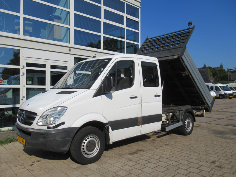 Mercedes-Benz Sprinter 311CDI DOKA Dubbelcabine 3-Z. / S. / W. Kipper Tipper - Billenőplatós kisteherautó, Duplakabinos kisteherautó: 2 kép. Mercedes-Benz Sprinter 311CDI DOKA Dubbelcabine 3-Z. / S. / W. Kipper Tipper - Billenőplatós kisteherautó, Duplakabinos kisteherautó: 2 kép.