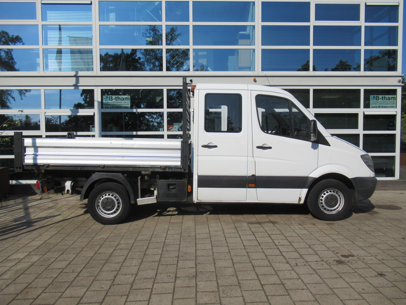 Mercedes-Benz Sprinter 311CDI DOKA Dubbelcabine 3-Z. / S. / W. Kipper Tipper - Billenőplatós kisteherautó, Duplakabinos kisteherautó: 4 kép. Mercedes-Benz Sprinter 311CDI DOKA Dubbelcabine 3-Z. / S. / W. Kipper Tipper - Billenőplatós kisteherautó, Duplakabinos kisteherautó: 4 kép.