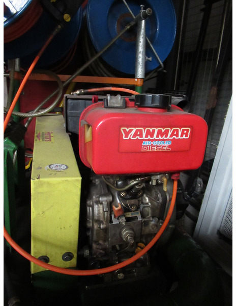 Votex Yanmar Diesel Pneumatische Snoei-unit Pneumatisch Snoei gereedschap - Mezőgazdasági gépek: 2 kép. Votex Yanmar Diesel Pneumatische Snoei-unit Pneumatisch Snoei gereedschap - Mezőgazdasági gépek: 2 kép.