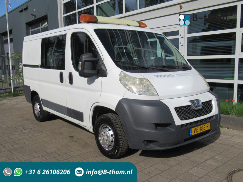 Peugeot Boxer 330 2.2 HDI L1H1 P+ Dubbelcabine DOKA airco - Kis furgon, Duplakabinos kisteherautó: 1 kép. Peugeot Boxer 330 2.2 HDI L1H1 P+ Dubbelcabine DOKA airco - Kis furgon, Duplakabinos kisteherautó: 1 kép.