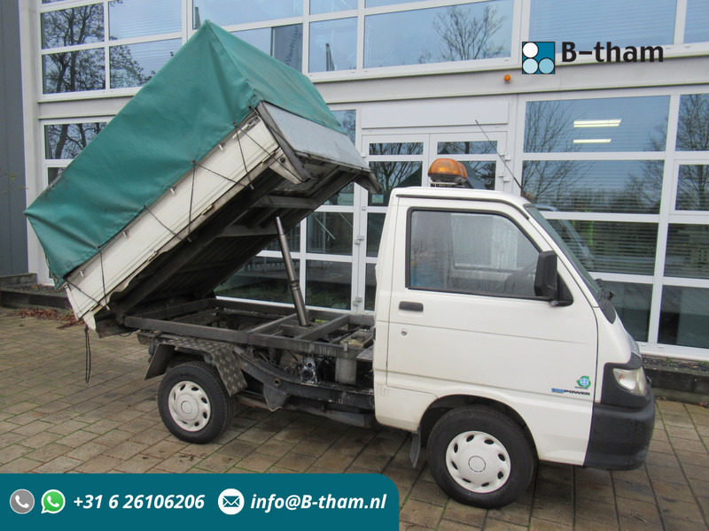 Piaggio Porter 1.3 Bi-Fuel LPG + Benzine Kipper Tipper - Billenőplatós kisteherautó: 1 kép. Piaggio Porter 1.3 Bi-Fuel LPG + Benzine Kipper Tipper - Billenőplatós kisteherautó: 1 kép.