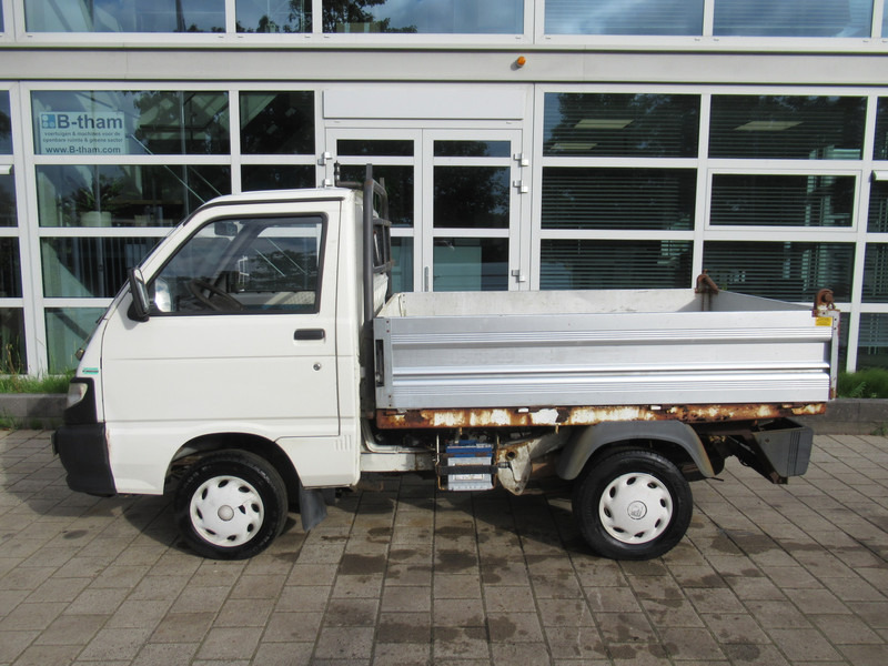 Piaggio Porter 1.3 Kipper SL ( NO Hydro-unit tipper ) - Billenőplatós kisteherautó: 4 kép. Piaggio Porter 1.3 Kipper SL ( NO Hydro-unit tipper ) - Billenőplatós kisteherautó: 4 kép.