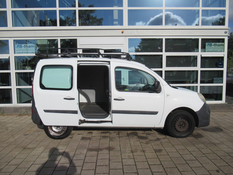 Renault Kangoo Express 1.5 dCi 70 Express Imperiaal - Kis furgon: 4 kép. Renault Kangoo Express 1.5 dCi 70 Express Imperiaal - Kis furgon: 4 kép.