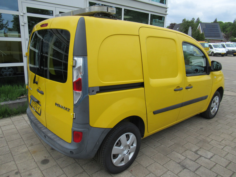 Renault Kangoo Express Z.E. accu = eigendom Battery-Owned - Kis furgon, Elektromos kisteherautó: 5 kép. Renault Kangoo Express Z.E. accu = eigendom Battery-Owned - Kis furgon, Elektromos kisteherautó: 5 kép.