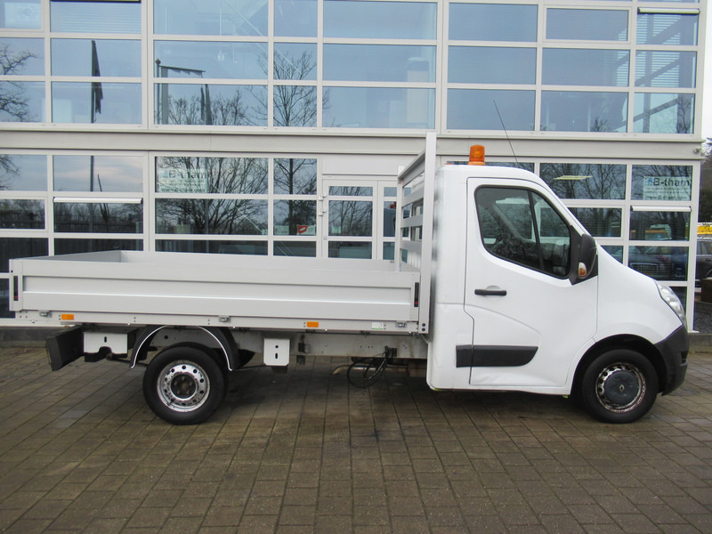 Renault Master T35 2.3 dCi 92KW L2 PICKUP - Platós kisteherautó: 2 kép. Renault Master T35 2.3 dCi 92KW L2 PICKUP - Platós kisteherautó: 2 kép.