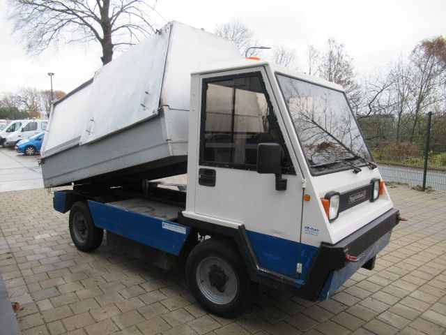 Spijkstaal 2050 100% Electrisch Veegvuilkipper - Billenőplatós kisteherautó, Elektromos kisteherautó: 5 kép. Spijkstaal 2050 100% Electrisch Veegvuilkipper - Billenőplatós kisteherautó, Elektromos kisteherautó: 5 kép.