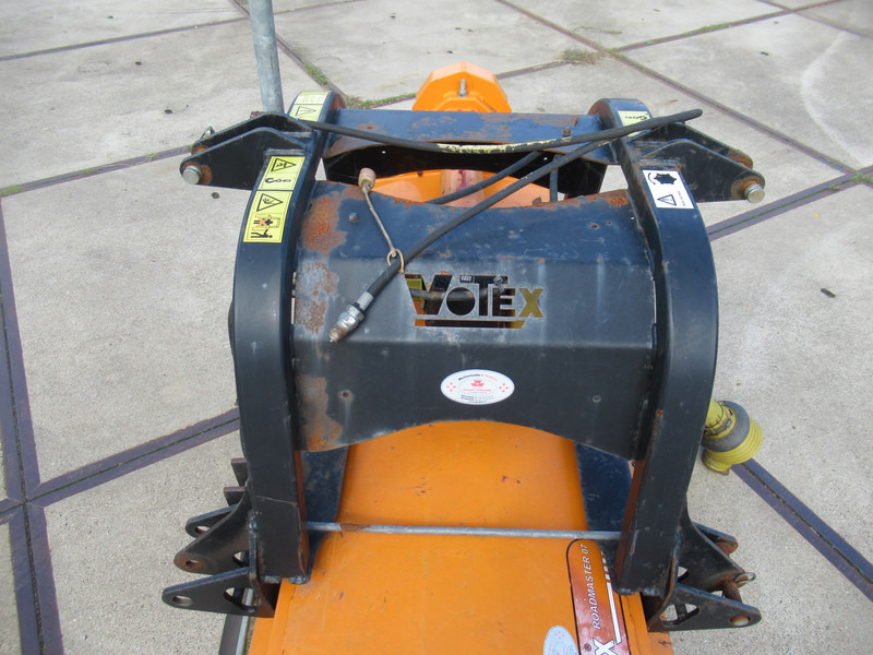 Votex ROADMASTER 07 1907 KLEPELMAAIER Sideshift - Szárzúzó/ Mulcsozó: 5 kép. Votex ROADMASTER 07 1907 KLEPELMAAIER Sideshift - Szárzúzó/ Mulcsozó: 5 kép.
