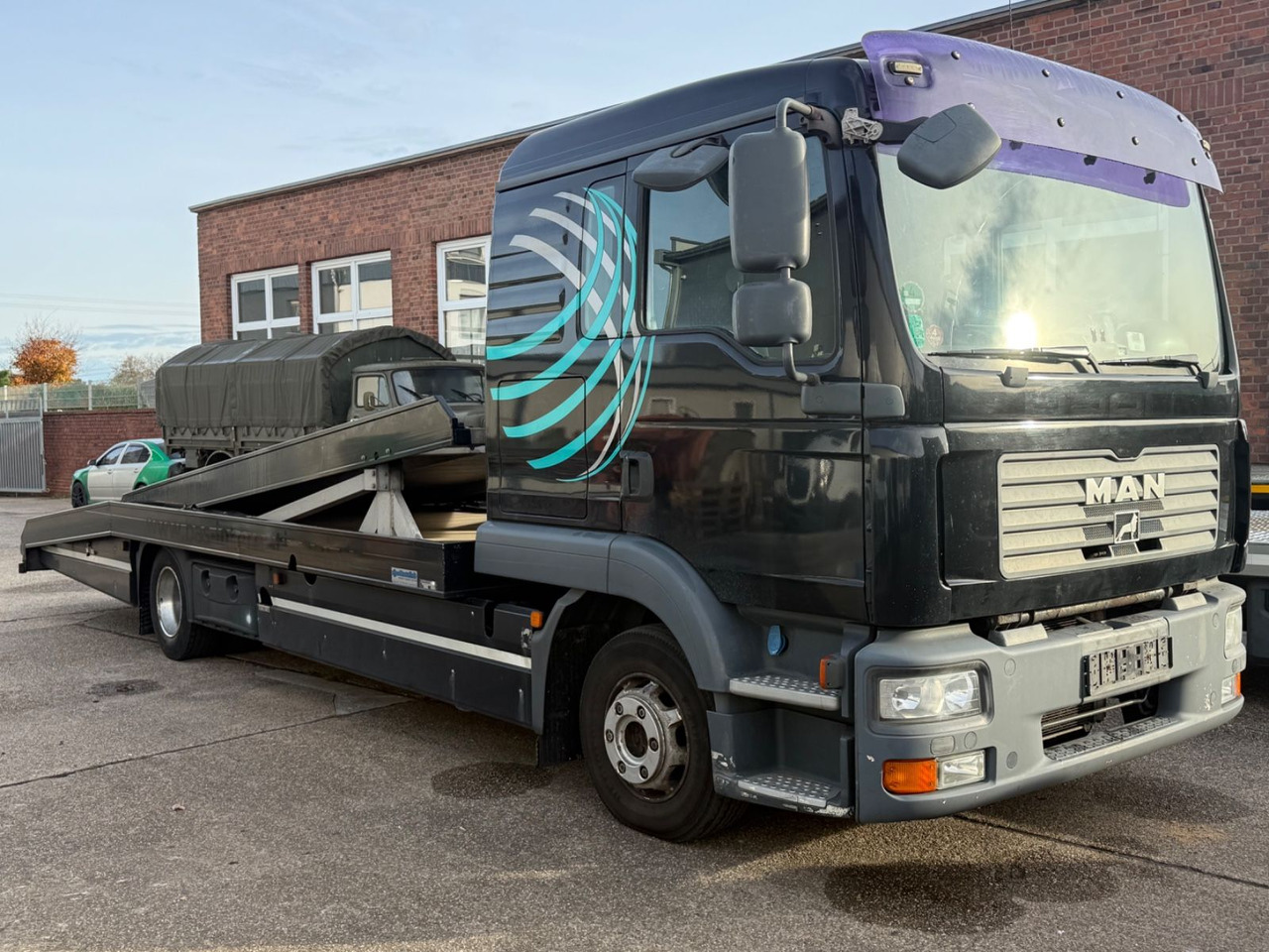 MAN TGL 8.210BL Moetefindt Doppelstock, Klima, Winde - Autószállító teherautó: 1 kép. MAN TGL 8.210BL Moetefindt Doppelstock, Klima, Winde - Autószállító teherautó: 1 kép.