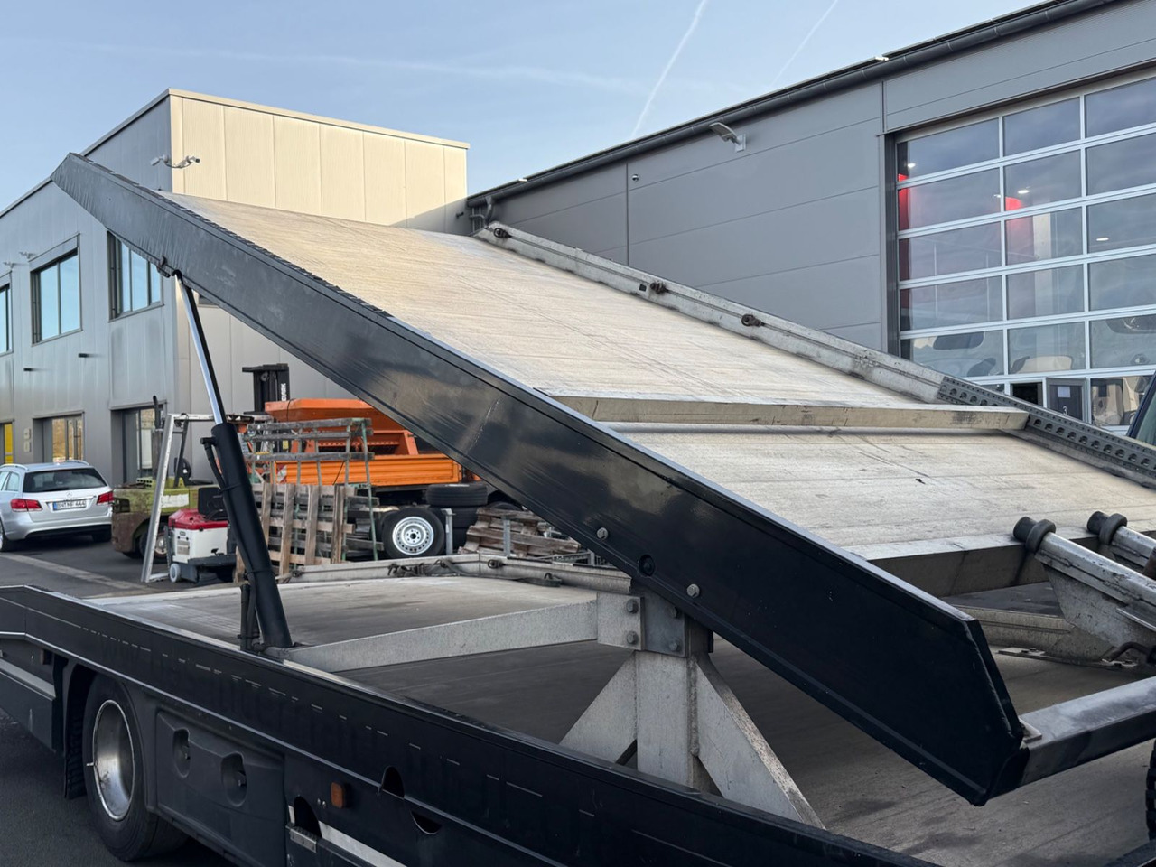 MAN TGL 8.210BL Moetefindt Doppelstock, Klima, Winde - Autószállító teherautó: 5 kép. MAN TGL 8.210BL Moetefindt Doppelstock, Klima, Winde - Autószállító teherautó: 5 kép.