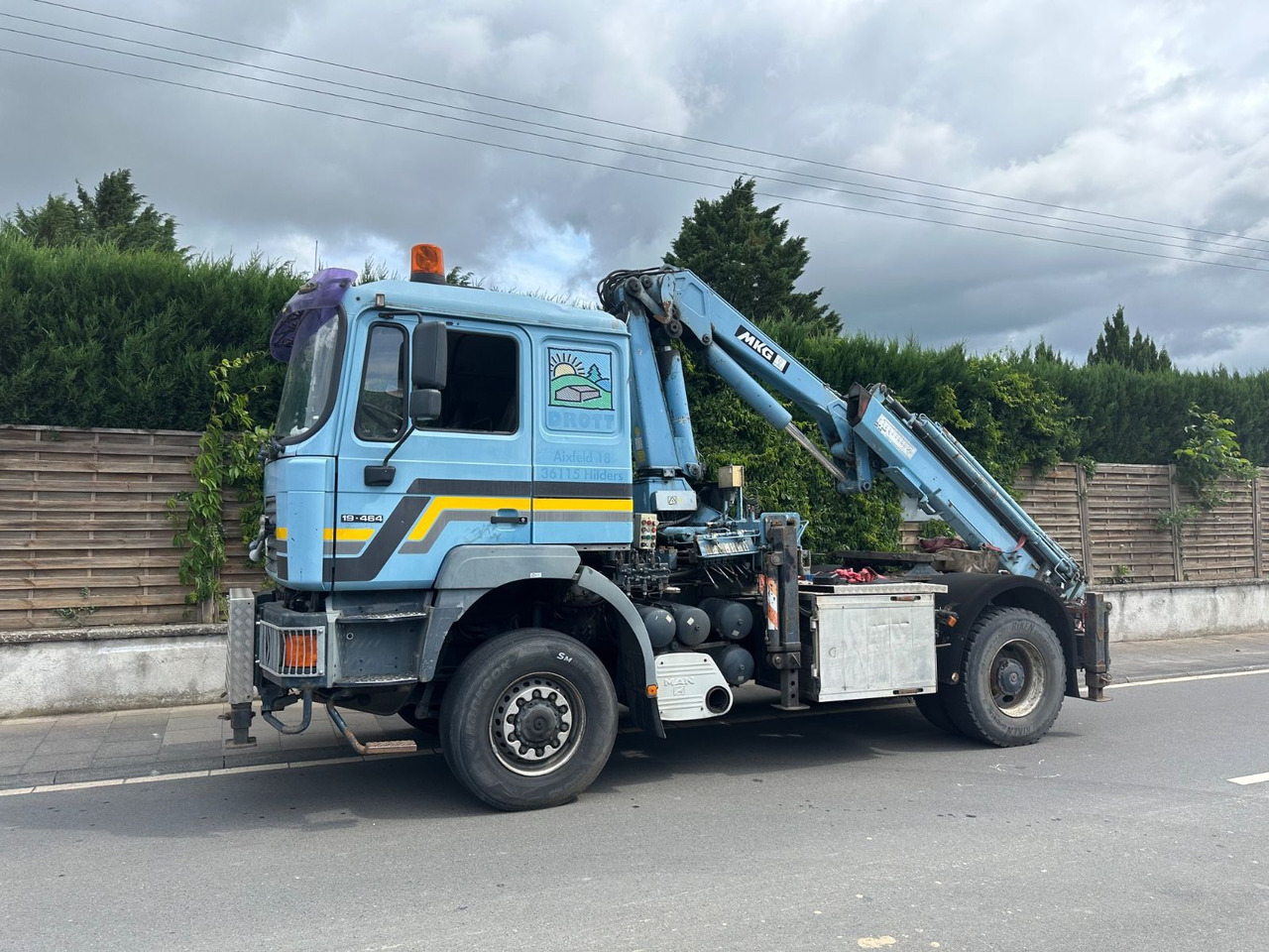 MAN F2000/19.464/4x4/defect crane/AHK - Nyergesvontató: 1 kép. MAN F2000/19.464/4x4/defect crane/AHK - Nyergesvontató: 1 kép.