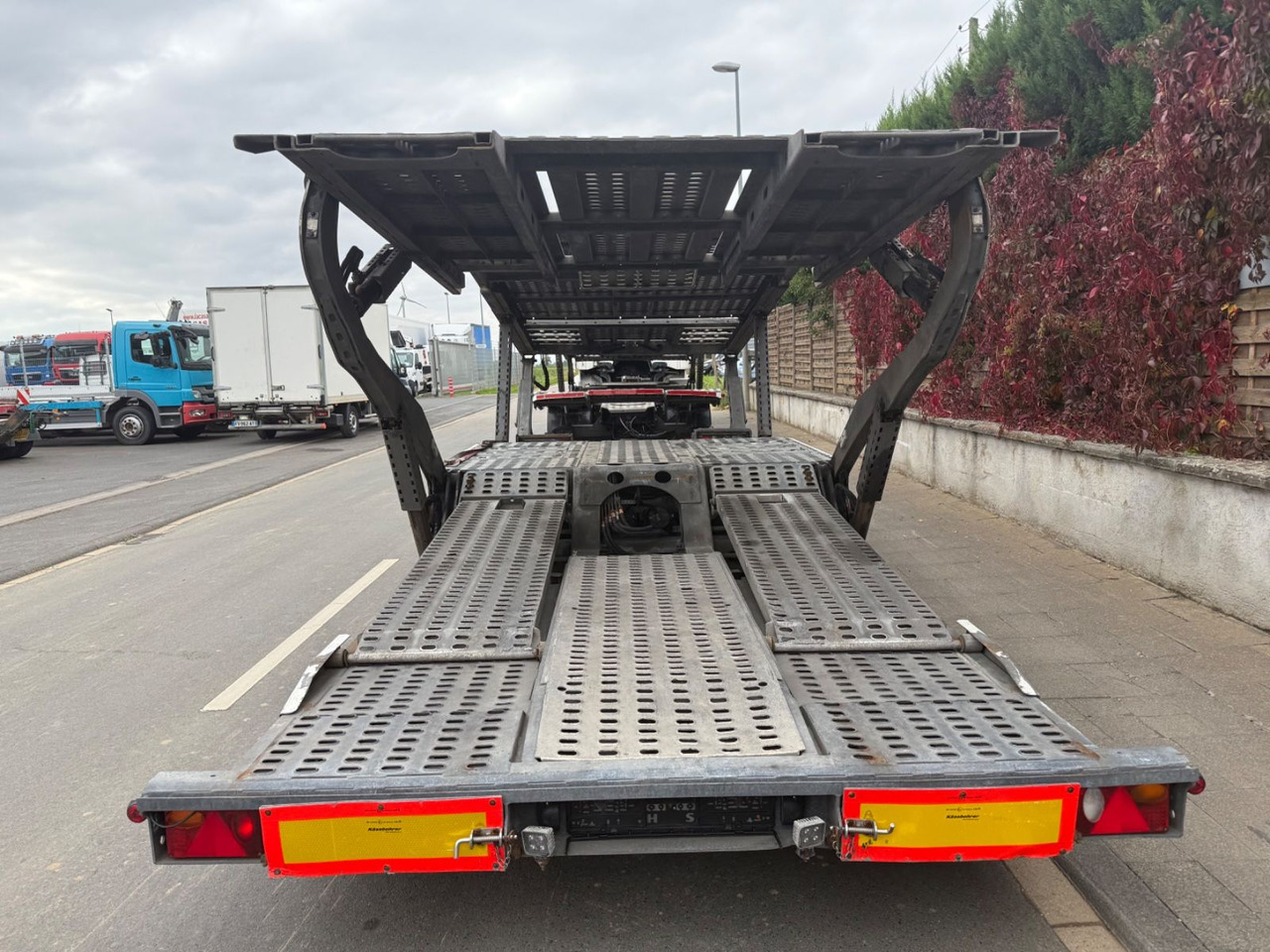 Scania R410, FVG 2016, VDI 2700, Retarder, Top - Autószállító teherautó: 5 kép. Scania R410, FVG 2016, VDI 2700, Retarder, Top - Autószállító teherautó: 5 kép.