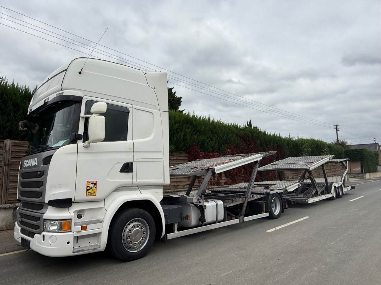 Scania R410, FVG 2016, VDI 2700, Retarder, Top - Autószállító teherautó: 1 kép. Scania R410, FVG 2016, VDI 2700, Retarder, Top - Autószállító teherautó: 1 kép.