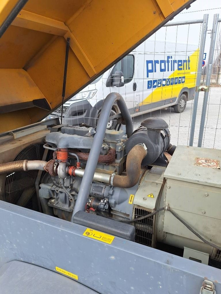 Atlas Copco QAX 40 - Áramfejlesztő: 2 kép. Atlas Copco QAX 40 - Áramfejlesztő: 2 kép.