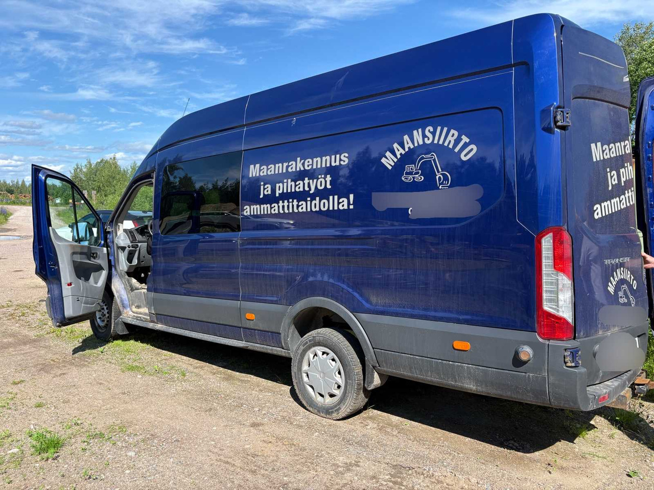 Motorhome Ford Transit 2.2 (engine failure) - Kempingautó: 5 kép. Motorhome Ford Transit 2.2 (engine failure) - Kempingautó: 5 kép.